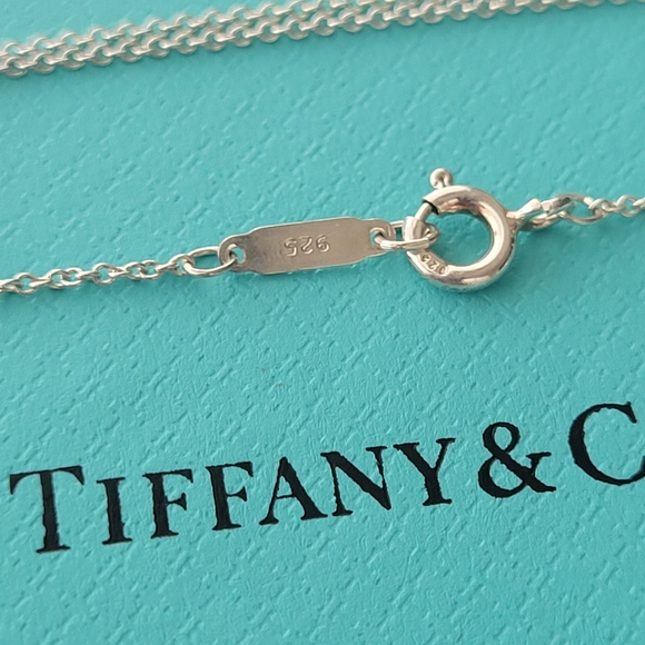 Tiffany & Co. Elsa Peretti gemstone  Open Heart pendant in Rock crystal 16". - Picture 6 of 14